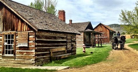 These Are The 12 Best Ghost Towns To See In Montana