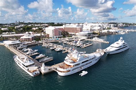 Well Traveled A Magical Bermuda Sojourn At The Hamilton Princess Hotel