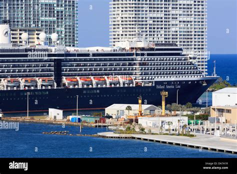 Holland America Cruise Ship In Port Evergladesfort Lauderdaleflorida