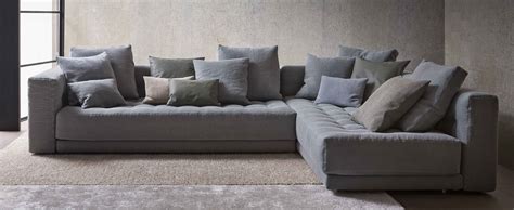 Un divano angolare piccolo per ambienti classici e moderni. Divano angolare modelli e misure - Divani Angolo