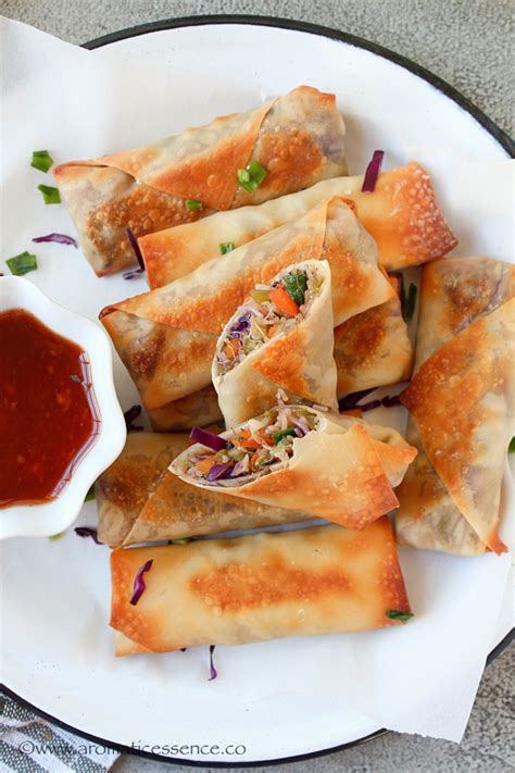 The name is a literal translation of the chinese chūn juǎn (春卷 'spring roll'). Veggie Spring Rolls Recipe (Baked) | Chinese Vegetable ...
