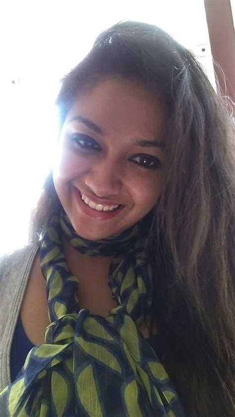 Southcinema News Keerthi Suresh Latest Selfie Pics Unseen