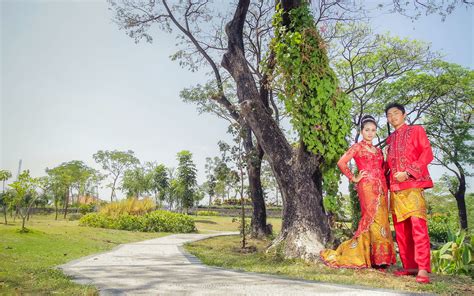 Find & download free graphic resources for wedding background. LOKASI FOTO PREWEDDING di SURABAYA OUTDOOR - LUKIHERMANTO blog