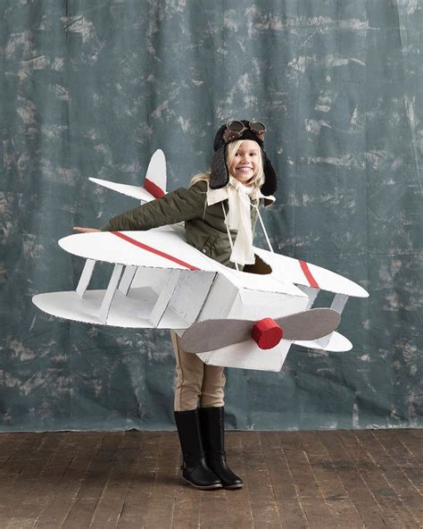 Thankfully, this amelia earhart safely landed after her trick or treating flight! Merrilee Liddiard on Instagram: "Because I promised to one year make an Amelia Earhart costume ...