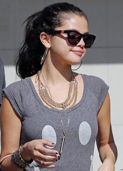 16 Selena Gomez In Ponytail Model Quickhairstyles