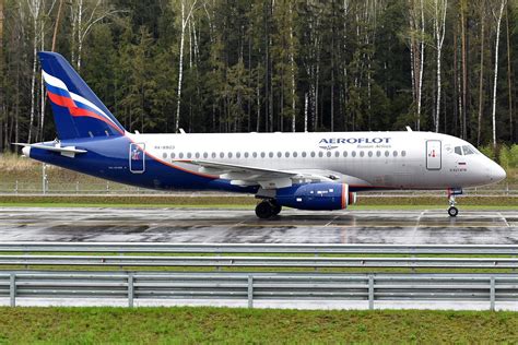 Rare Who Is Flying The Sukhoi Superjet 100