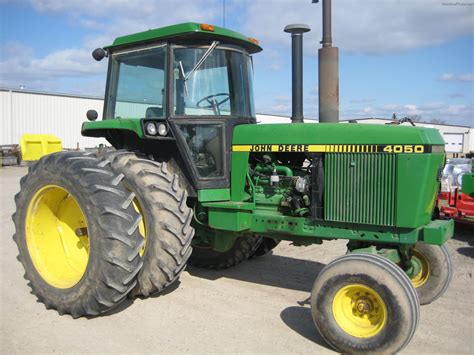 1987 John Deere 4050 Tractors Row Crop 100hp John Deere