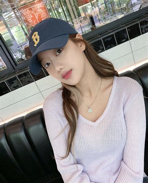 Lee Naeun Pics On Twitter 이나은 에이프릴 April Extended Play South Korean Girls Korean Girl