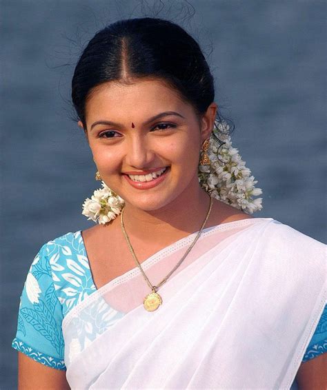 Actress sharanya here is the page of the fans & followers connect and support her media. Saranya Profile Biography Family Photos and Wiki and ...
