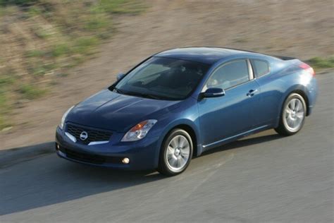 Noteworthy changes for 2009 start with a substantial upgrade in standard equipment and a wider. 2008 Nissan Altima Coupe