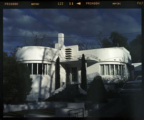 Albury Art Deco Albury Art Deco Shot With A Pentax 67 With Flickr