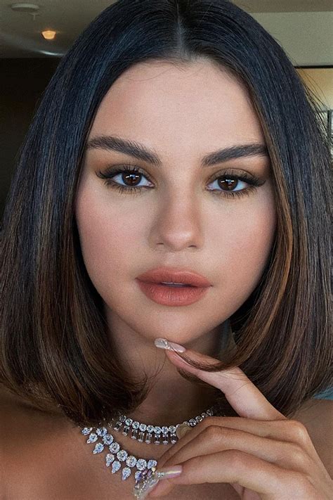 All The Best Beauty Looks Selena Gomez S Comeback Has Blessed Us With