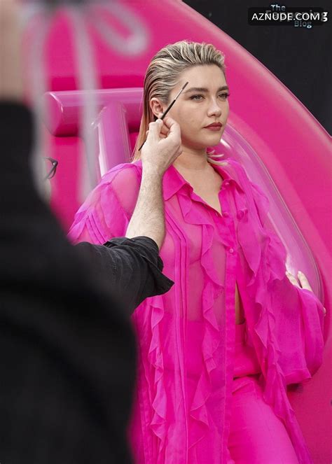 Florence Pugh Sexy Flashes Her Hot Tits During A Photoshoot For