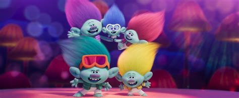 dreamworks drops ‘trolls band together trailer animation world network