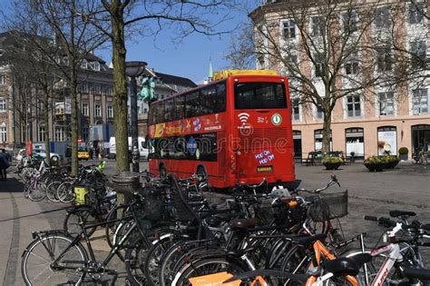 Hop On Hop Off Sight Seeing Bus Editorial Photo Image Of Tourists