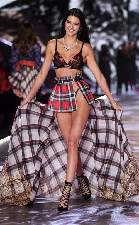 Kendall Jenner From See All The Looks From The Victoria S Secret Fashion Show 2018 E News