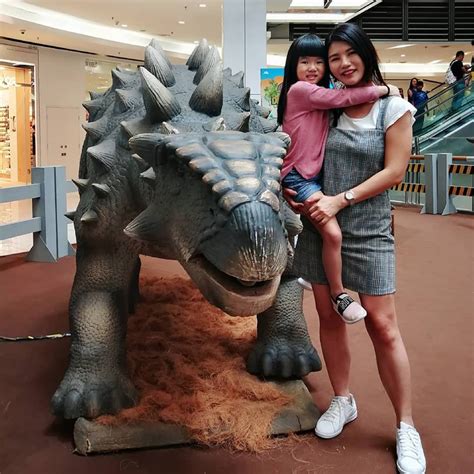 Unlike the new ikea tebrau, free shuttle bus services are not available at paradigm mall jb. The Beauty Junkie - ranechin.com: Dinosaurs Alive at ...