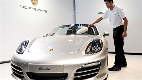 Die kritik institutioneller investoren an der geplanten übernahme von porsche durch volkswagen wächst. Porsche-Übernahme: VW muss 600 Millionen Euro mehr zahlen ...