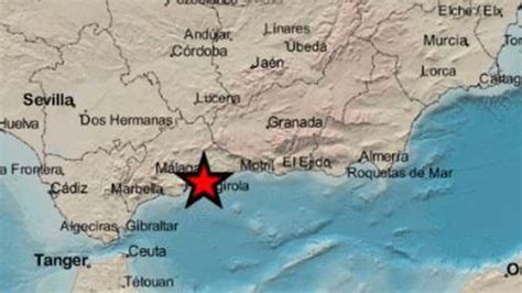 El terremoto de lisboa de 1755, también llamado gran terremoto de lisboa, tuvo lugar entre las 09:30 y las 09:40 horas del 1 de noviembre de 1755, 1 2 se caracterizó por su gran duración, dividida en varias fases y por su violencia, causando la muerte de entre 60.000 y 100.000 personas. Registrado un terremoto de 3,8 grados con epicentro en Málaga