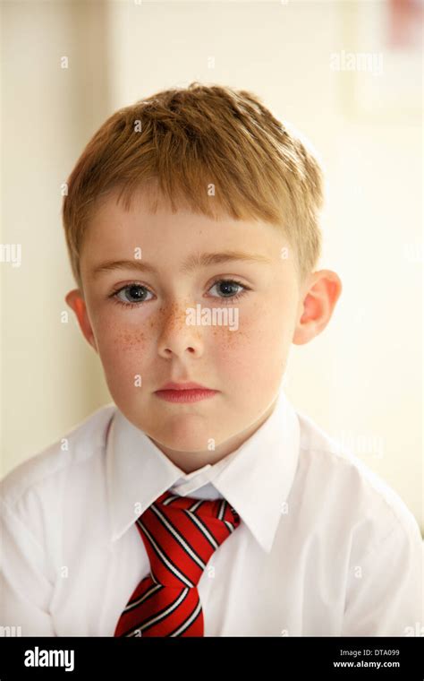 Young Boy Portrait Hi Res Stock Photography And Images Alamy