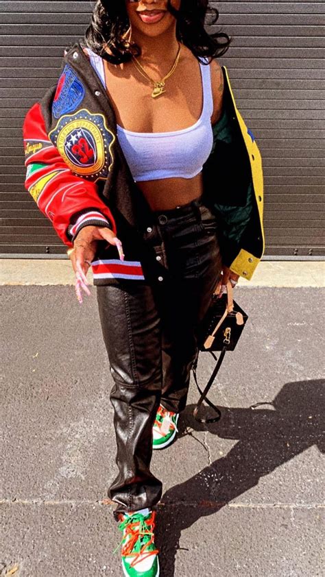 Aaliyah Tomboy Outfits 11 Reasons We Ll Always Love Aaliyah S Tomboy