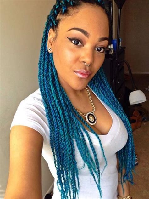Before being known as poetic justice braids, people used to refer to these popular braids as box braids. 57 Insanely Amazing Styles with the Poetic Justice Braid