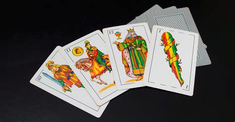 Ideales para jugar en grupo, llevar y regalar. Blog de La Tienda Venezolana - Etiquetado "barajas"