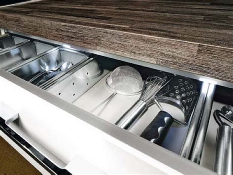 With all of the other stuff gone, i had a much better idea of how to divide the. 15 Kitchen drawer organizers - for a clean and clutter ...