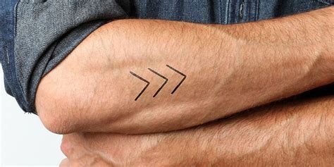 20 Small Sized Tattoo Ideas For Men To Try As Beginners