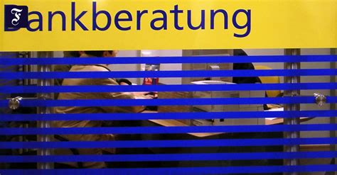 Wie stiftung warentest den bankenvergleich vornimmt. Bankberatung: Stiftung Warentest beklagt mangelnden ...