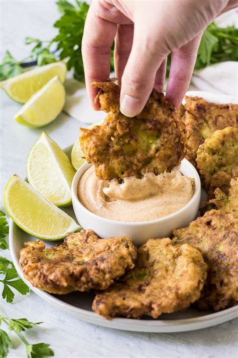Serve with a garlicky lemony sour cream dipping if frozen, thaw overnight in the fridge. Zucchini Fritters with Chili Lime Mayo - 4 Sons 'R' Us