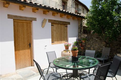 Casa rural romana es una espléndida casa rural temática que simula las casas donde vivian los soldados romanos hace más de 2000 años. La casa - Casa Rural Ramona