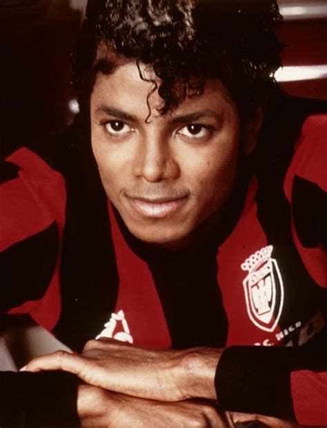 The Antique Football — Michael Jacksons 1983 Photoshoot