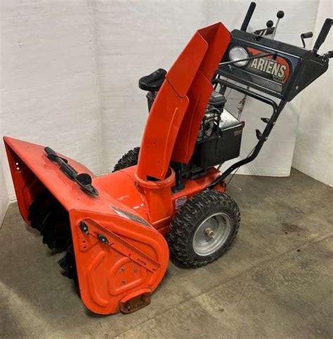 Ariens 28 Snowblower 115 Hp Tecumseh Motor Rarely Used Electric