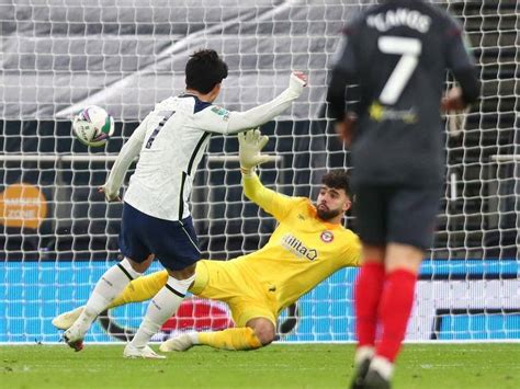 Tottenham beat brentford to reach carabao cup final. Serious Spurs a win from League Cup glory | Illawarra ...