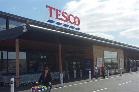 Store Gallery Bicesters New Tesco Is A Measure Of Change Store