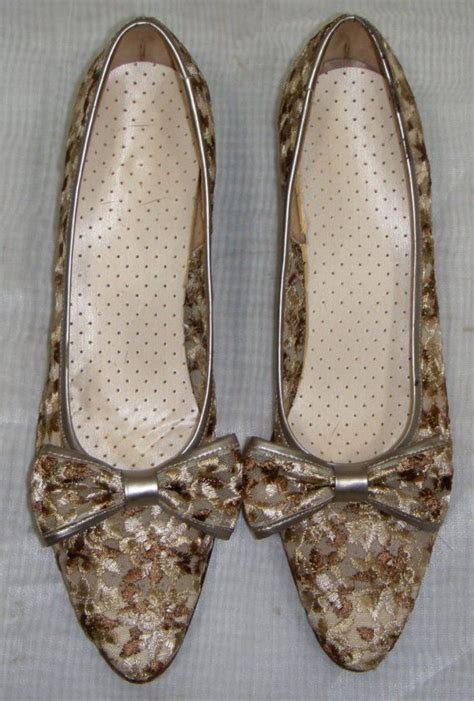 vintage 1950 s paradise kittens embroidered mesh shoes etsy vintage shoes shoes heels pumps
