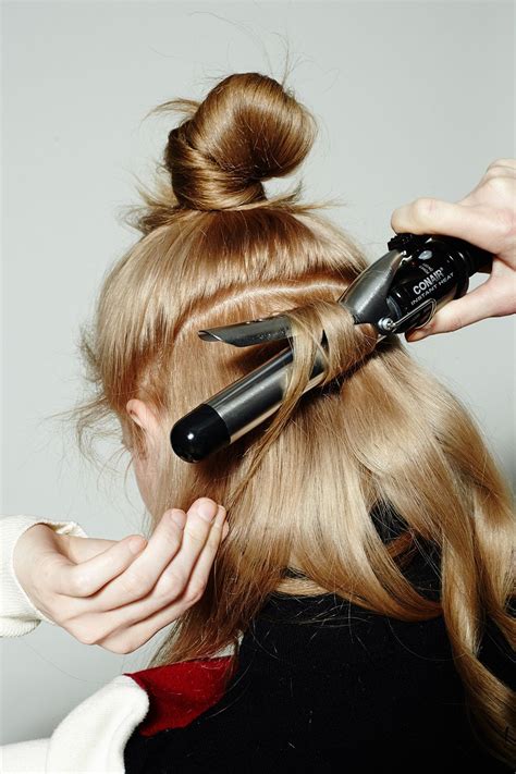 Limiting yourself to one style doesn't allow your curls to show their versatility. pro tips for styling short hair Curling Iron Hairstyles - Curly Hairstyle Guide (With ...