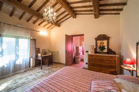 Civita Di Bagnoregio Villa Sleeps 7 With Pool And Air Con 5782342