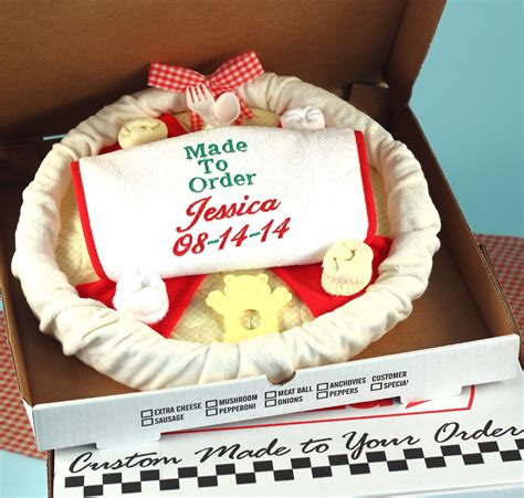 Unique baby gifts for boys and girls. Personalized Pizza-the recipe for a unique baby gift ...