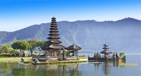 Ulun Danu Temple Bedugul Bali Temple On Lake