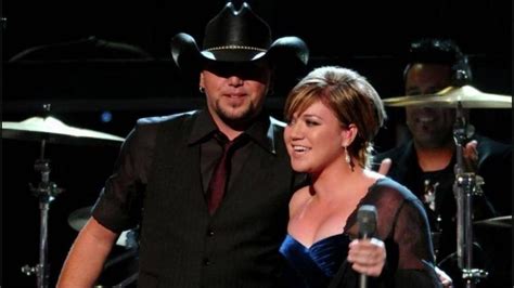 A Breath Taking Collaboration Of Jason Aldean And Kelly Clarkson