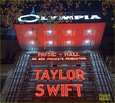 Taylor Swift City Of Lover Paris Concert Listen To The Live Songs