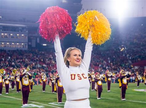 Pictures Usc Song Girls Through The Years