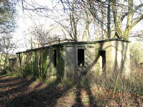 Bcf Hut In The Woods © Evelyn Simak Cc By Sa20 Geograph Britain