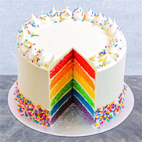 Rainbow Sparkle Cake Winni