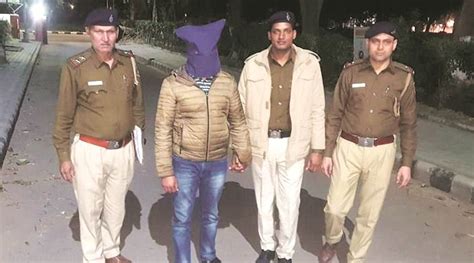 Chandigarh Pg Fire Police Fail To Arrest Two Absconding Accused Cfsl