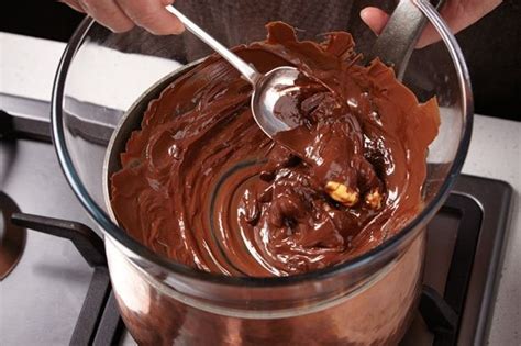 How To Make Classic Chocolate Mousse
