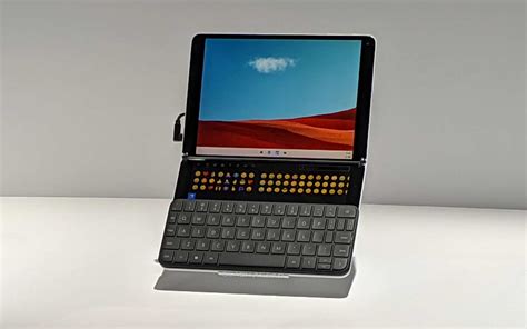 Surface Neo Hands On Video Shows A Prototype Without Screens Slashgear