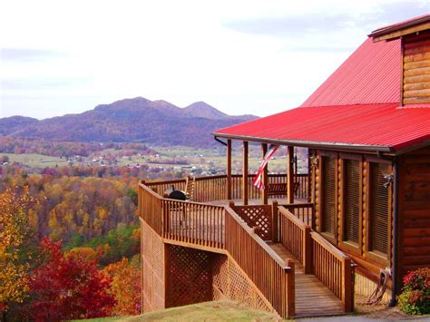 This single level home features a kitchen, living, and gaming area,1 bedroom, and 2 bathrooms. 9 Cozy Gatlinburg Cabins For Rent For Your Mountain ...